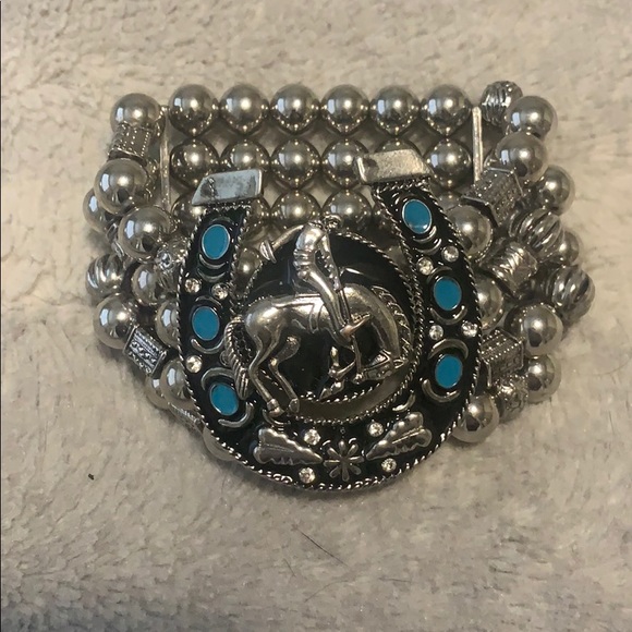 Western stretch bracelets - Picture 3 of 4